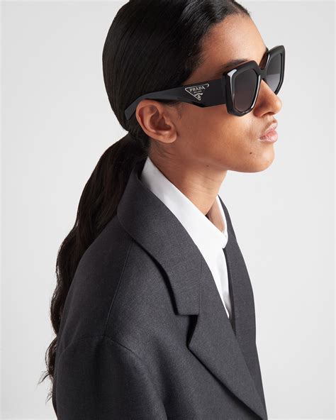 prada sunglasses women dubai